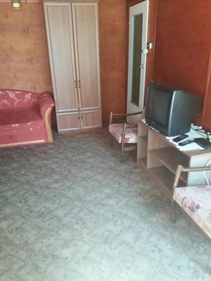 Дерев'яний котедж Letniskowy Brozowka